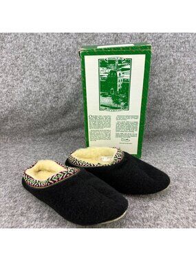✅Girls 2 VTG Daniel Green Emily Black Fleece Slippers M70 With Original Box USA